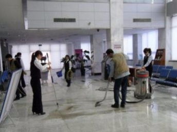 成都保潔專家 專業(yè)空調(diào)清洗、油煙機(jī)清洗與全方位保潔服務(wù)